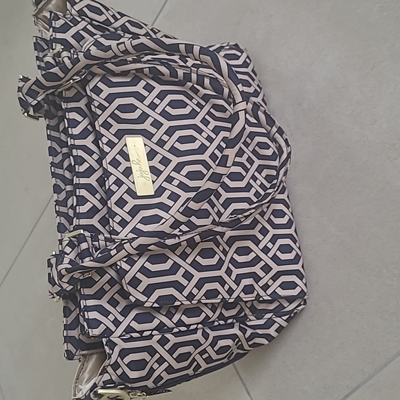 Jujube Diaper bag - Picture 3 of 14